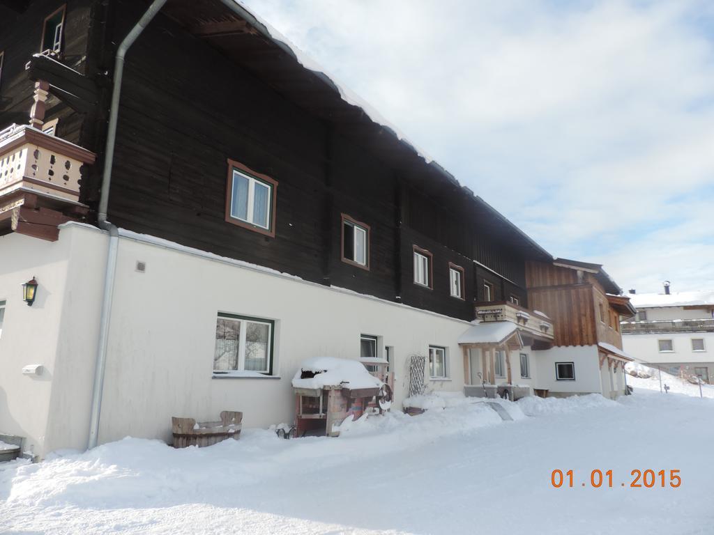 Bed and Breakfast Pfindlhof à Leogang Extérieur photo